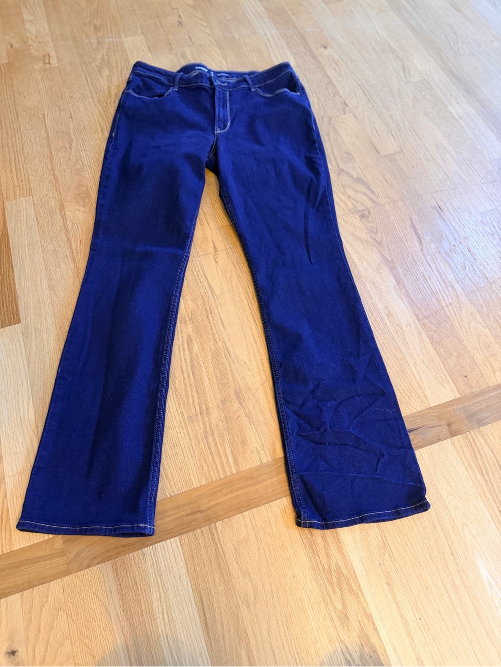 Ladies Size 12 Long "Old Navy" WOW-Boot-Cut Mid-Rise Jeans - Deep Blue GUC